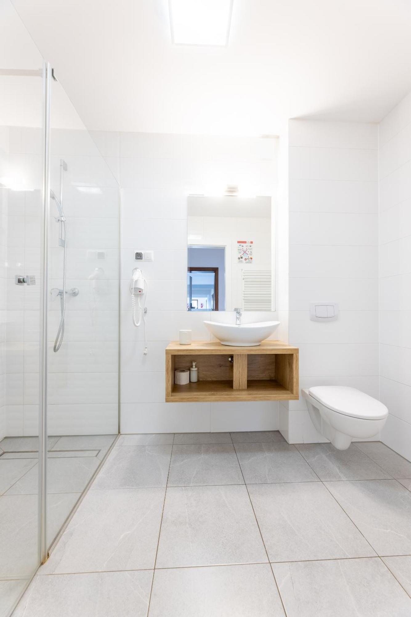Apartamenty Baltyckie - Grand Baltic - Wifi, Klimatyzacja, Sala Zabaw, Taras Wypoczynkowy, Centrum Ustki Stolpmünde Exterior foto