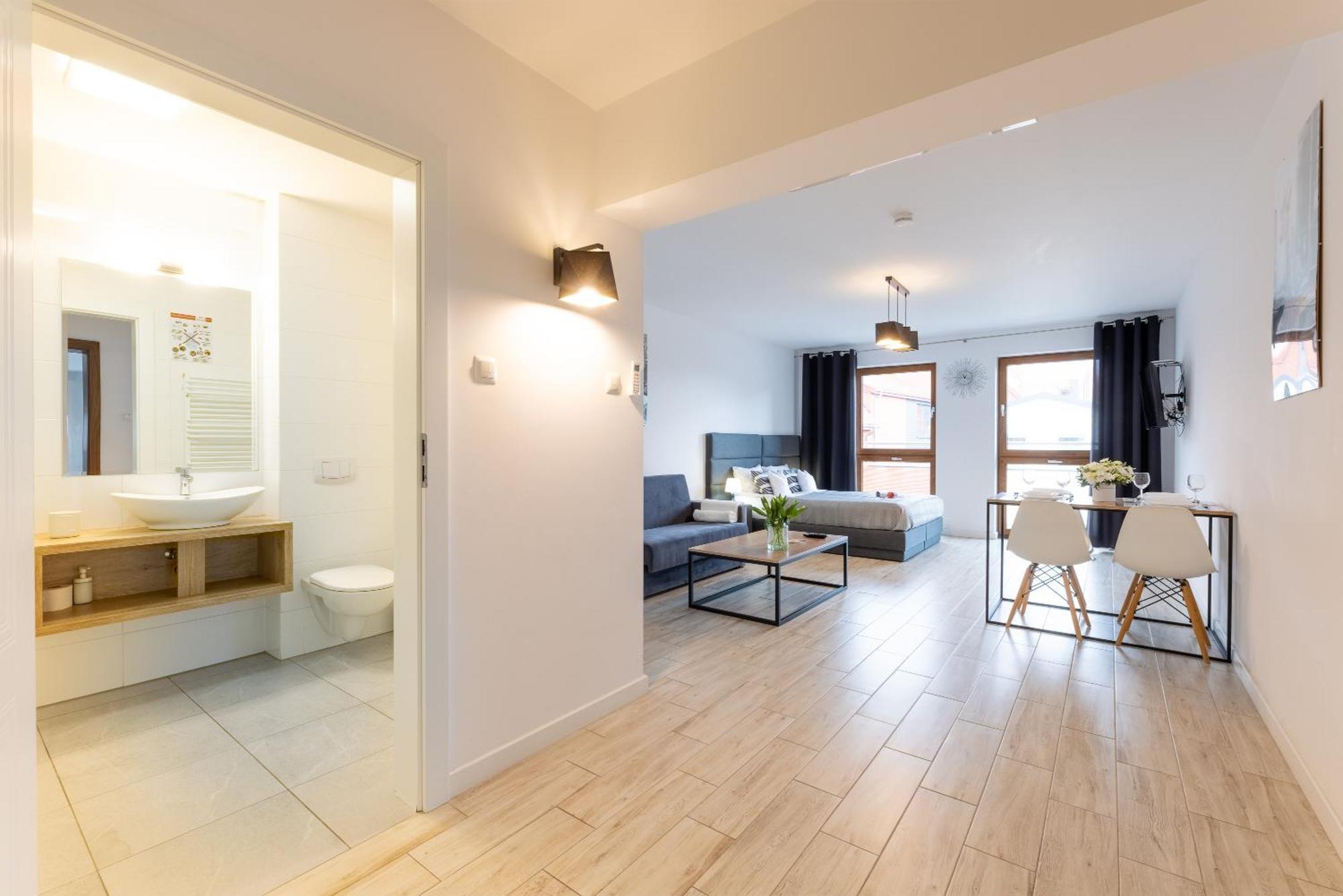 Apartamenty Baltyckie - Grand Baltic - Wifi, Klimatyzacja, Sala Zabaw, Taras Wypoczynkowy, Centrum Ustki Stolpmünde Exterior foto