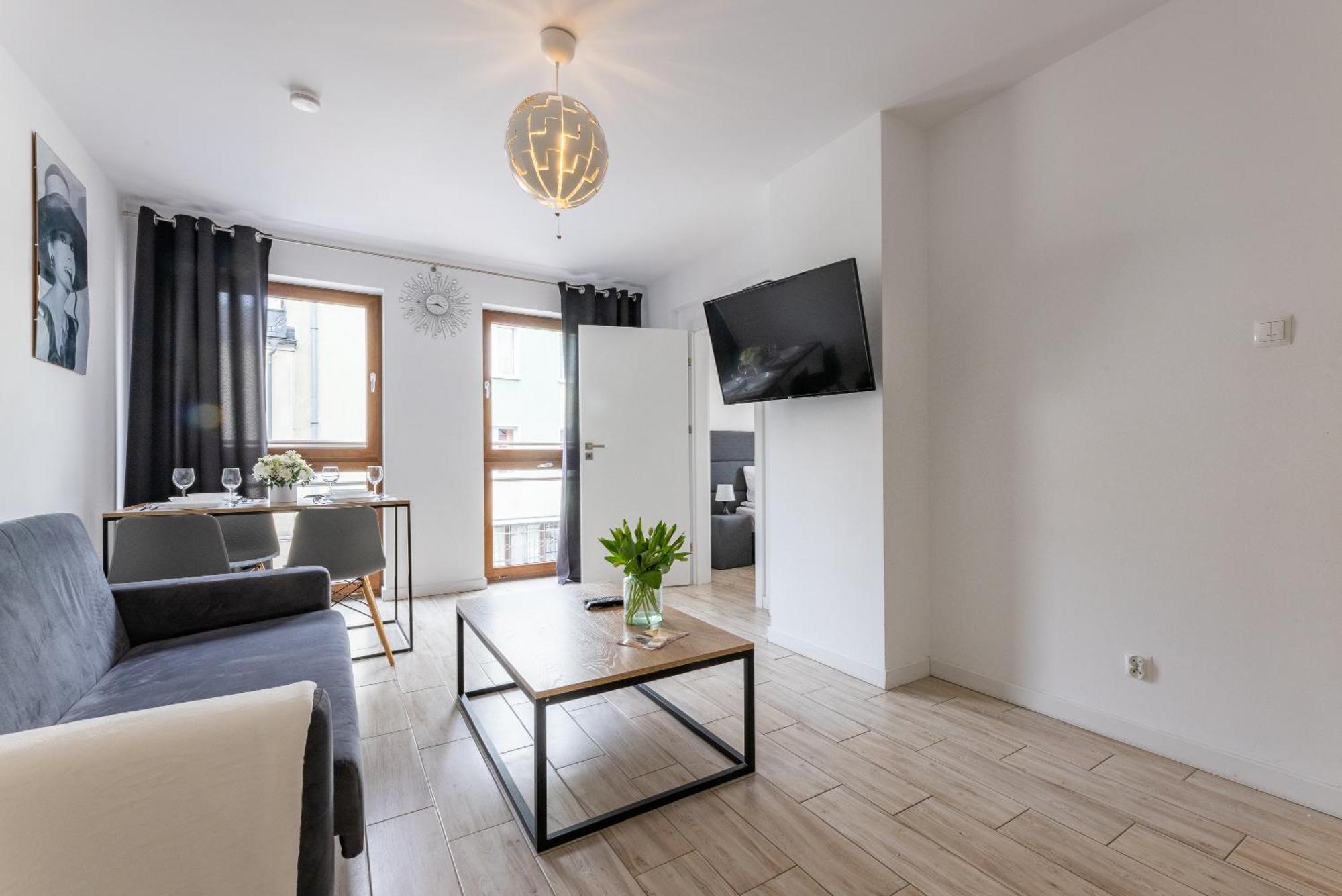 Apartamenty Baltyckie - Grand Baltic - Wifi, Klimatyzacja, Sala Zabaw, Taras Wypoczynkowy, Centrum Ustki Stolpmünde Exterior foto